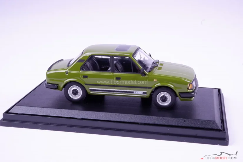 Skoda 120L (1984), olivazöld, 1:43 Abrex