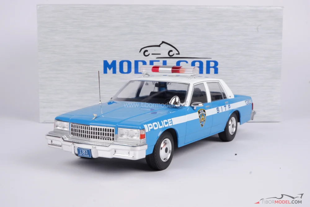Model police car Chevrolet Caprice NYPD, 1:18 MCG | Tibormodel.com