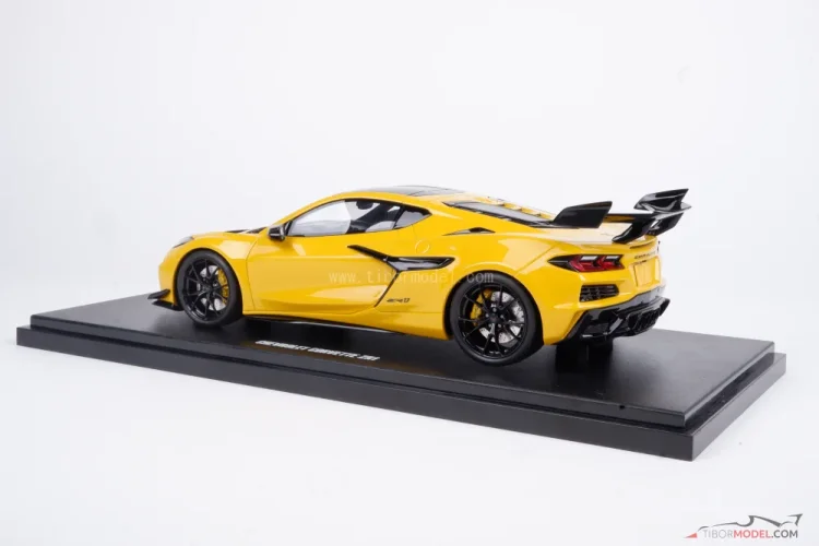 Chevrolet Corvette C8 ZR1 (2025) žltý, 1:18 GT Spirit