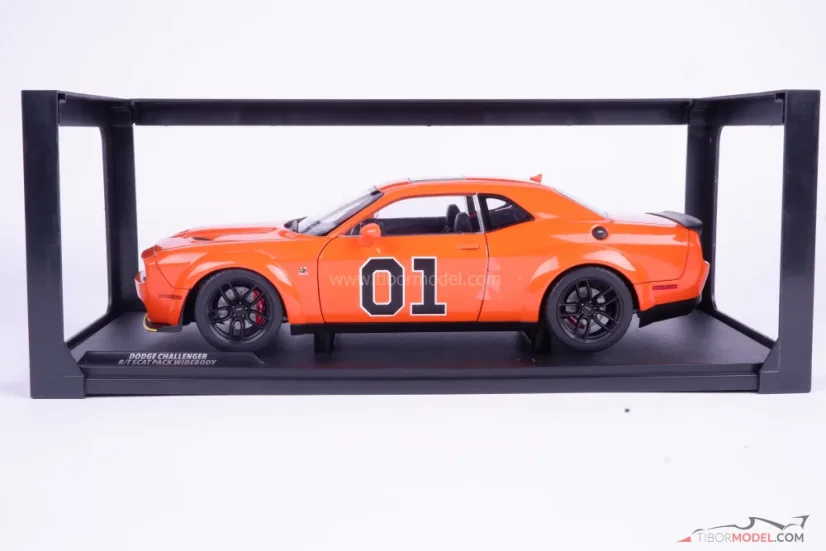 Dodge Challenger R/T Scat Pack (2023) orange, 1:18 Solido