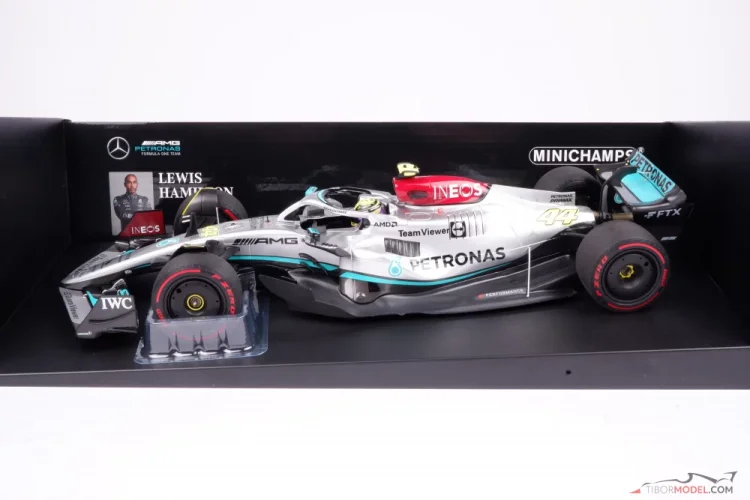 Mercedes W13 - Lewis Hamilton (2022), VC Španielska, 1:18 Minichamps Mercedes W13 - Lewis Hamilton (2022), VC Španielska, 1:18 Minichamps