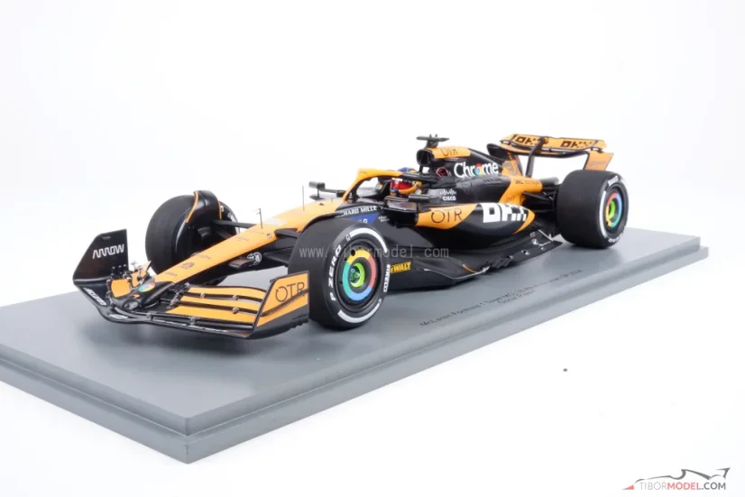 McLaren MCL38 - Oscar Piastri (2024), VC Austrálie, 1:18 Spark