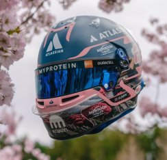 Alexander Albon 2025 Japanese GP mini helmet, Williams, 1:5 Spark