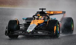 McLaren MCL39 - Oscar Piastri (2025), VC Velké Británie 1:43 Spark