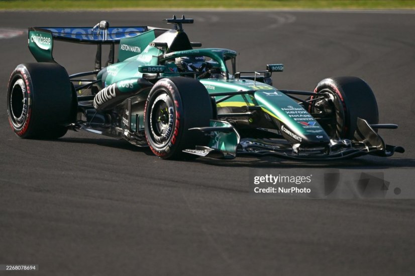 Aston Martin AMR26 - Lance Stroll (2026), Japán Nagydíj, 1:43 Minichamps