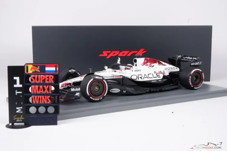 Model Red Bull RB21 Verstappen 2025 Suzuka, 1:18 Spark