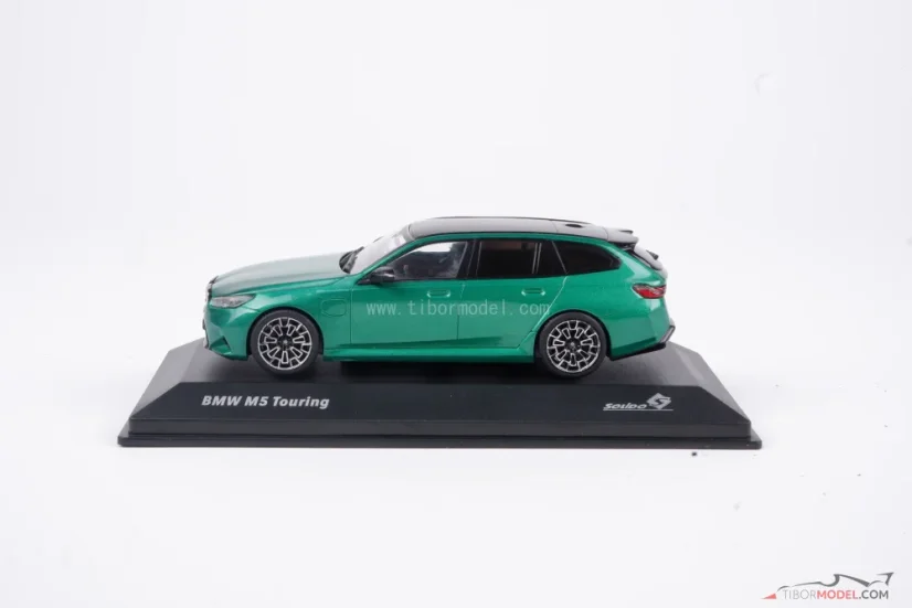 BMW M5 Touring (2024) zöld, 1:43 Solido