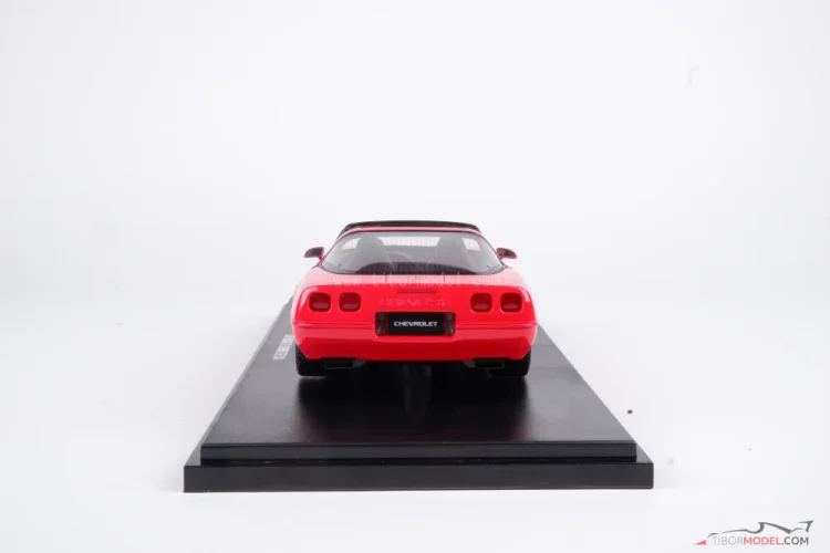 Chevrolet Corvette C4 (1995) piros, 1:18 GT Spirit