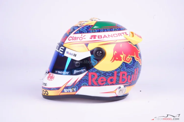 Sergio Perez 2024 Red Bull přilba, 1:2 Schuberth