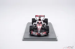 Haas VF-26 - Esteban Ocon (2026), Japanese GP, 1:43 Spark