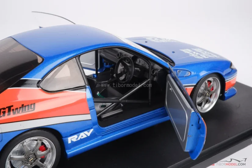 Nissan Silvia (2006) Tokiói hajsza, 1:18 Solido
