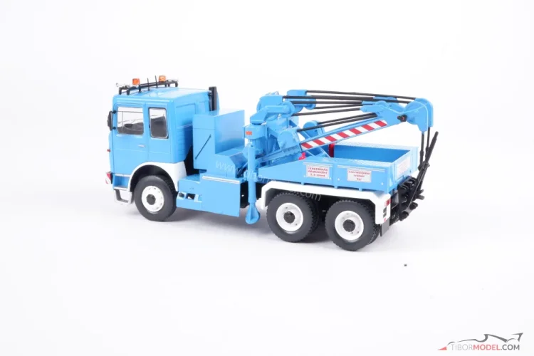 MAN F8 26.281 vontató, 1:43 Ixo