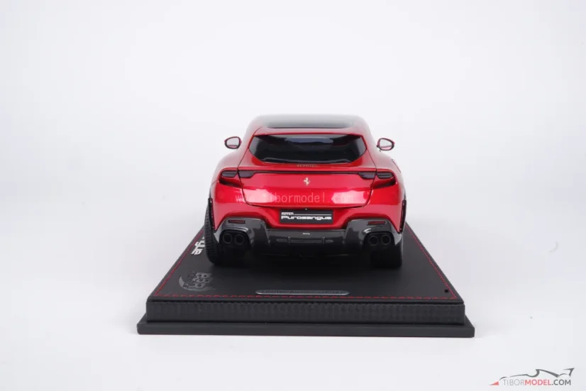 Ferrari Purosangue (2023) rosso magma, 1:18 BBR