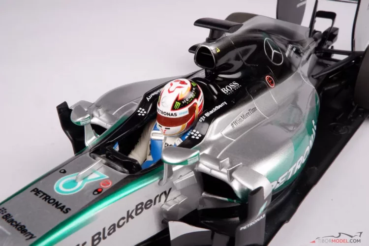 Mercedes W06 - Lewis Hamilton (2015), Majster sveta, 1:18 Minichamps