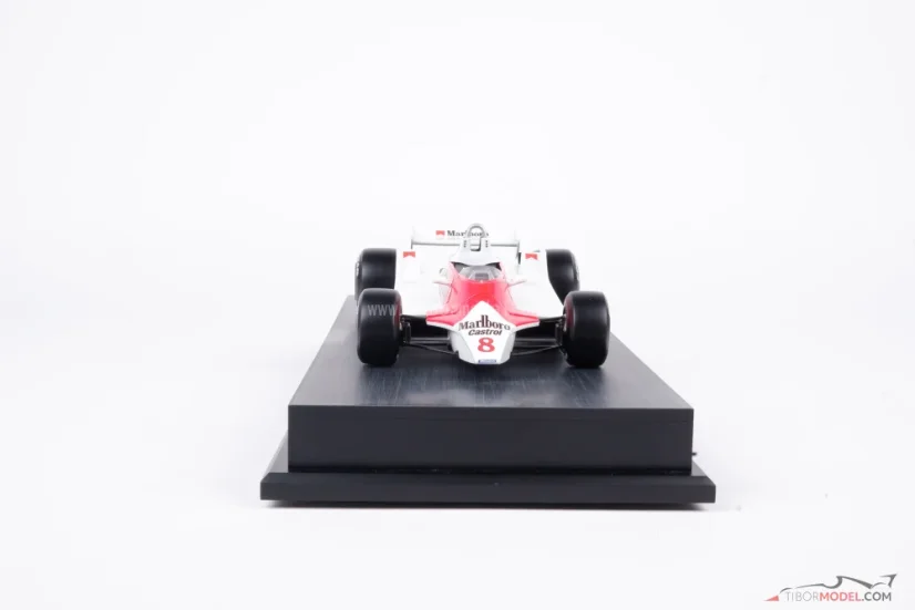 McLaren M30 - Alain Prost (1980), 1:18