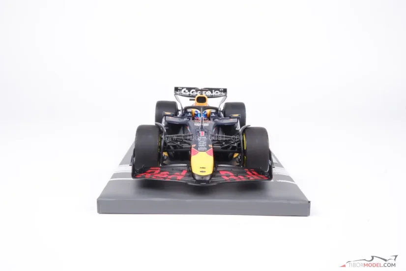 Red Bull RB21 - Max Verstappen (2025), Víťaz VC Emilia Romagna, 1:18 Minichamps