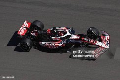 Haas VF-25 - Esteban Ocon (2025), VC USA, 1:43 Minichamps