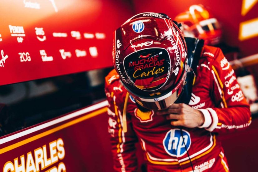 Charles Leclerc 2024 VC Abu Dhabi mini přilba, Ferrari, 1:5 Looksmart Charles Leclerc 2024 VC Abu Dhabi mini přilba, Ferrari, 1:5 Looksmart