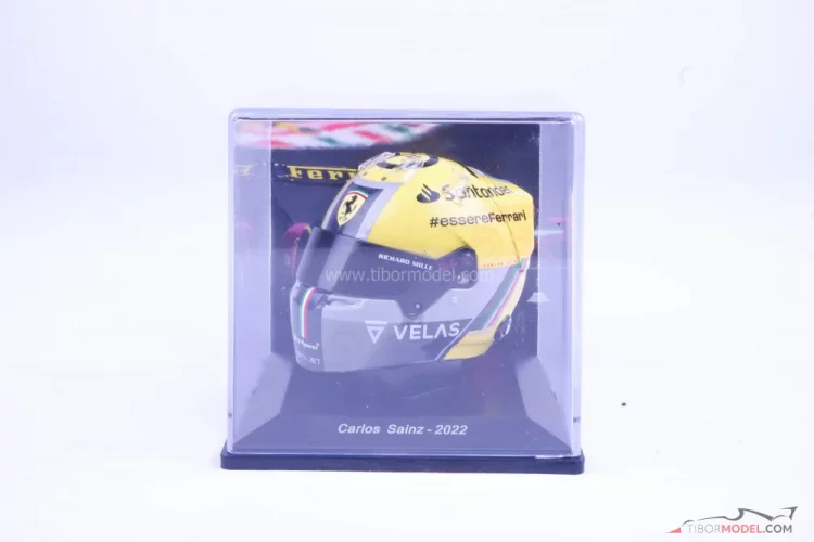 Carlos Sainz 2022 Italian GP, Ferrari helmet, 1:5 Spark