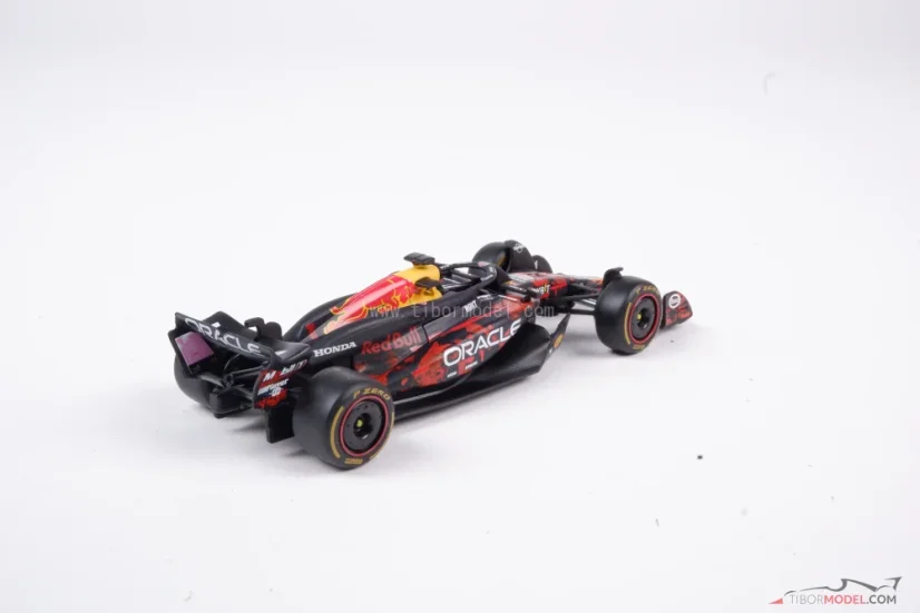 Red Bull RB20 - Max Verstappen (2024) VC Velké Británie, 1:43 BBurago