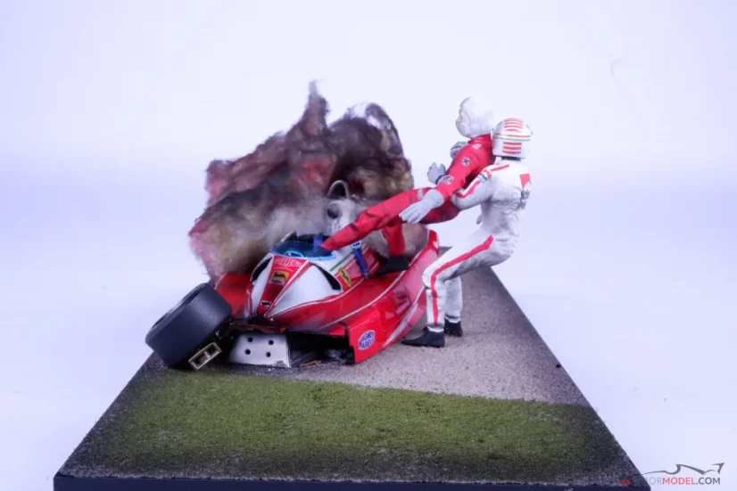Diorama Ferrari 312 T2 - Niki Lauda crash 1976 Nürburgring, 1:18