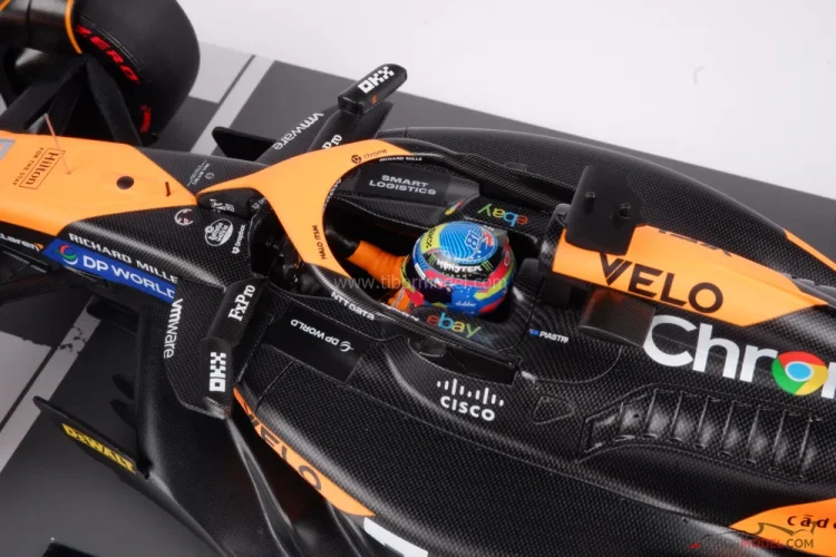 McLaren MCL38 - Oscar Piastri (2024), Emilia Romagna GP, 1:18 Minichamps McLaren MCL38 - Oscar Piastri (2024), Emilia Romagna GP, 1:18 Minichamps