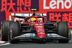 Ferrari SF-25 - Lewis Hamilton (2025), Vítěz Sprintu VC Číny, 1:43 Looksmart