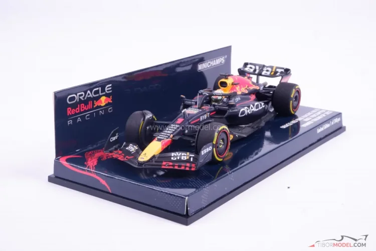 Red Bull RB18 - Max Verstappen (2022), VC Itálie, 1:43 Minichamps