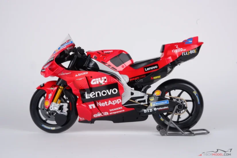 Ducati Desmosedici - Francesco Bagnaia (2024), 1:6 Maisto