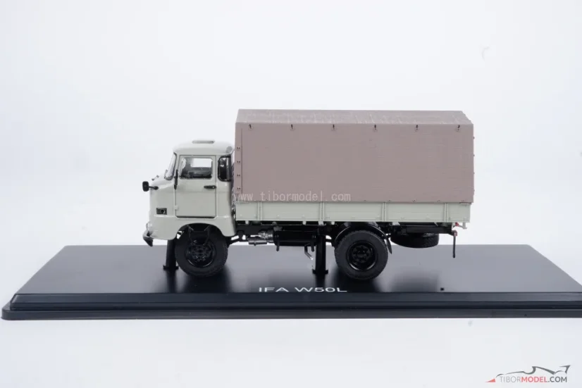IFA W50 L valník s plachtou, béžová, 1:43 SSM