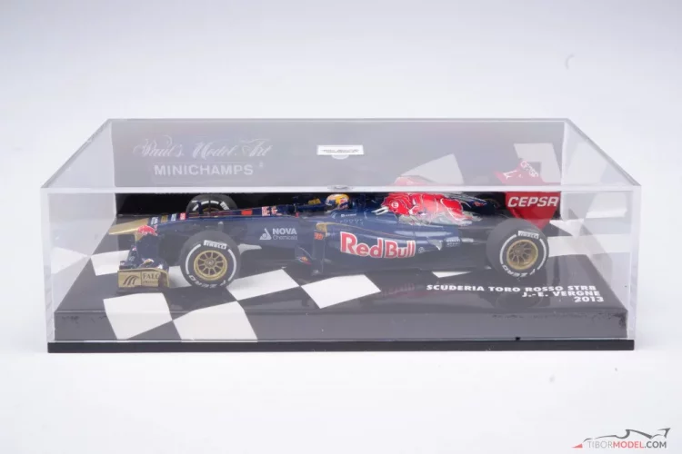 Toro Rosso STR8 - J. E. Vergne (2013), 1:43 Minichamps