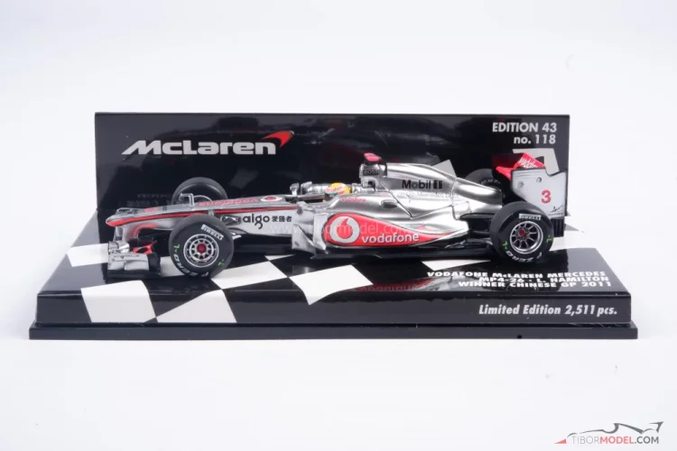 McLaren MP4/26 - Lewis Hamilton (2011), 1:43 Minichamps