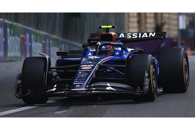 Williams FW47 - Carlos Sainz (2025), VC Ázerbájdžanu, 1:43 Spark