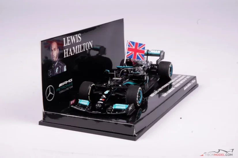 Mercedes W12 - L. Hamilton (2021), 1. hely Brit Nagydíj, 1:43 Minichamps