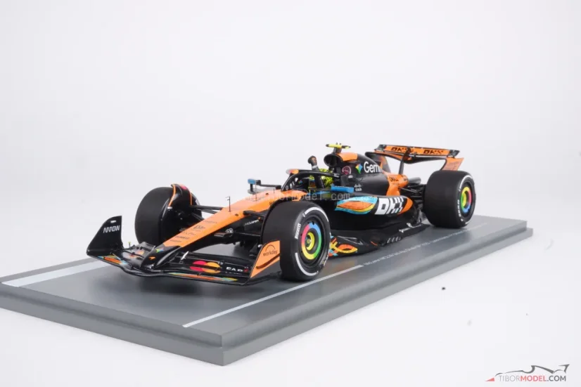 McLaren MCL39 - Lando Norris (2025), Majster Sveta, 1:18 Spark
