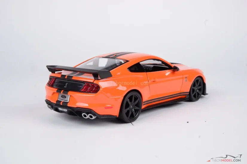 Mustang Shelby GT500 (2020) narancssárga, 1:18 Maisto