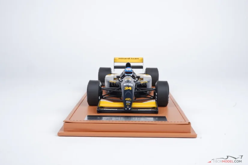 Minardi M191 - Gianni Morbidelli (1991), VC Belgicka, s figúrkou pilota 1:18 Tecnomodel