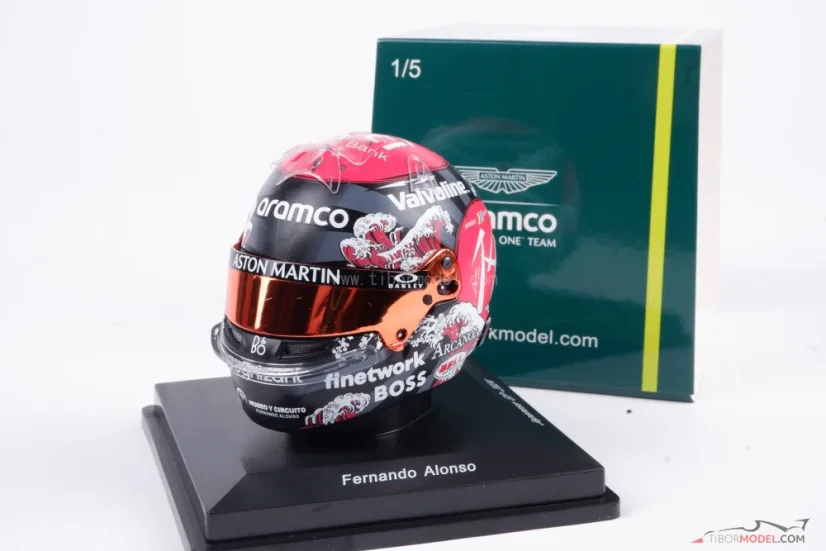Fernando Alonso 2024 Japanese GP, Aston Martin helmet, 1:5 Spark