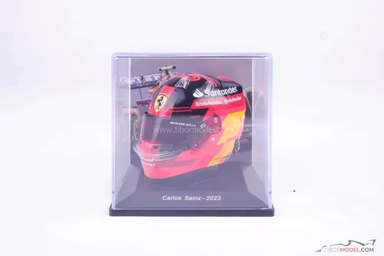 Carlos Sainz 2023, Ferrari helmet, 1:5 Spark