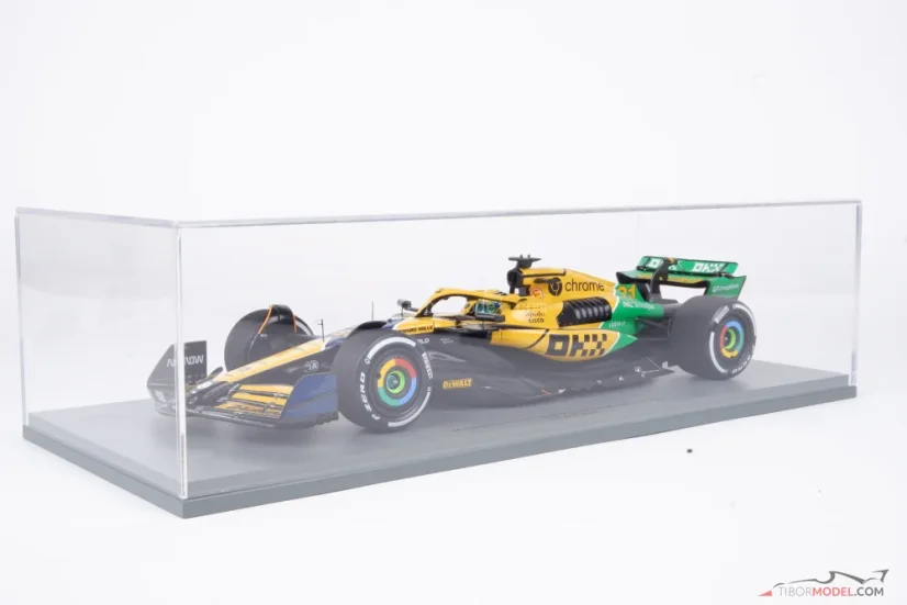 McLaren MCL38 - Oscar Piastri (2024), VC Monaka, 1:18 Spark