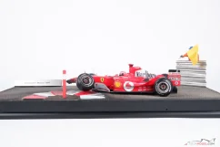 Diorama F2004 - Michael Schumacher nehoda 2004 Monako, 1:18