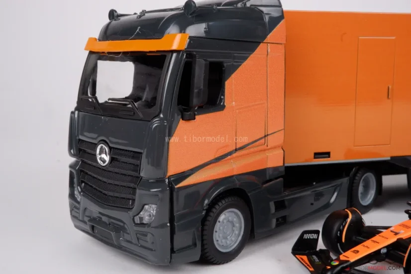 Mercedes Actros - tímový kamión McLaren F1 Team 2024, 1:43 Bburago