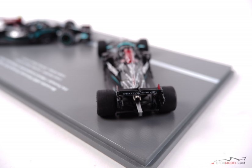 Mercedes W12 - Hamilton + Bottas (2021), 1:43 Spark
