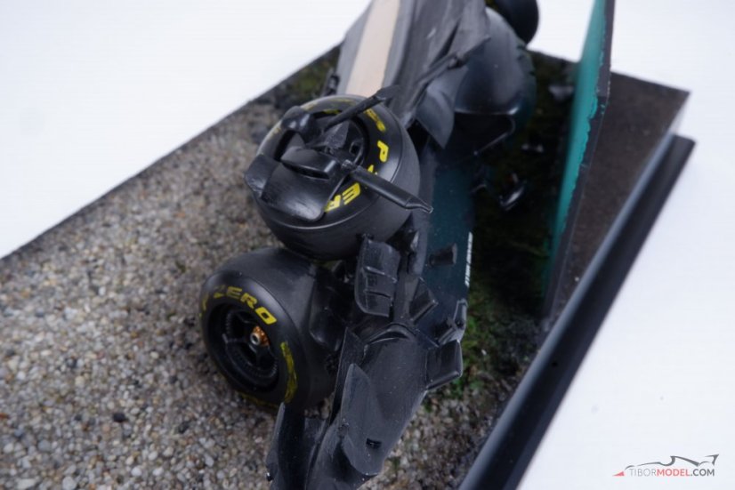 McLaren MP4/31 dioráma - F. Alonso 2016 baleset, 1:18
