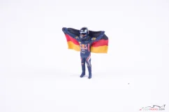 Sebastian Vettel with flag, Red Bull 2012, 1:43 Cartrix