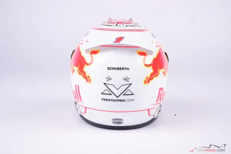 Max Verstappen 2023 Japanese GP, Red Bull helmet, 1:2 Schuberth