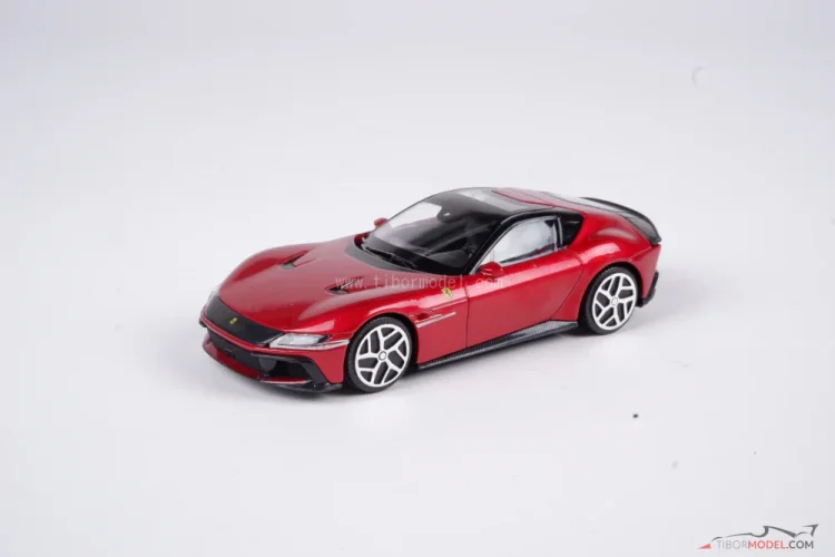 Ferrari 12Cilindri (2024) červené, 1:43 Bburago