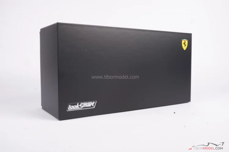 Ferrari 499P - #50, Hypercar, bemutató változat, 1:18 Looksmart