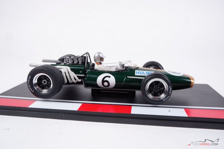 Brabham BT20 - Denny Hulme (1966), 1:18 MCG
