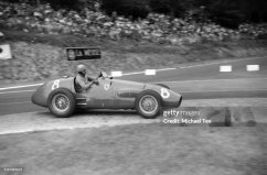 Ferrari 500 F2 - Alberto Ascari (1952), Winner French GP, 1:43 GP Replicas